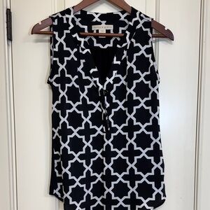 Hanna & Grace Black White Geometric Sleeveless Blouse Sheer Back Size Small